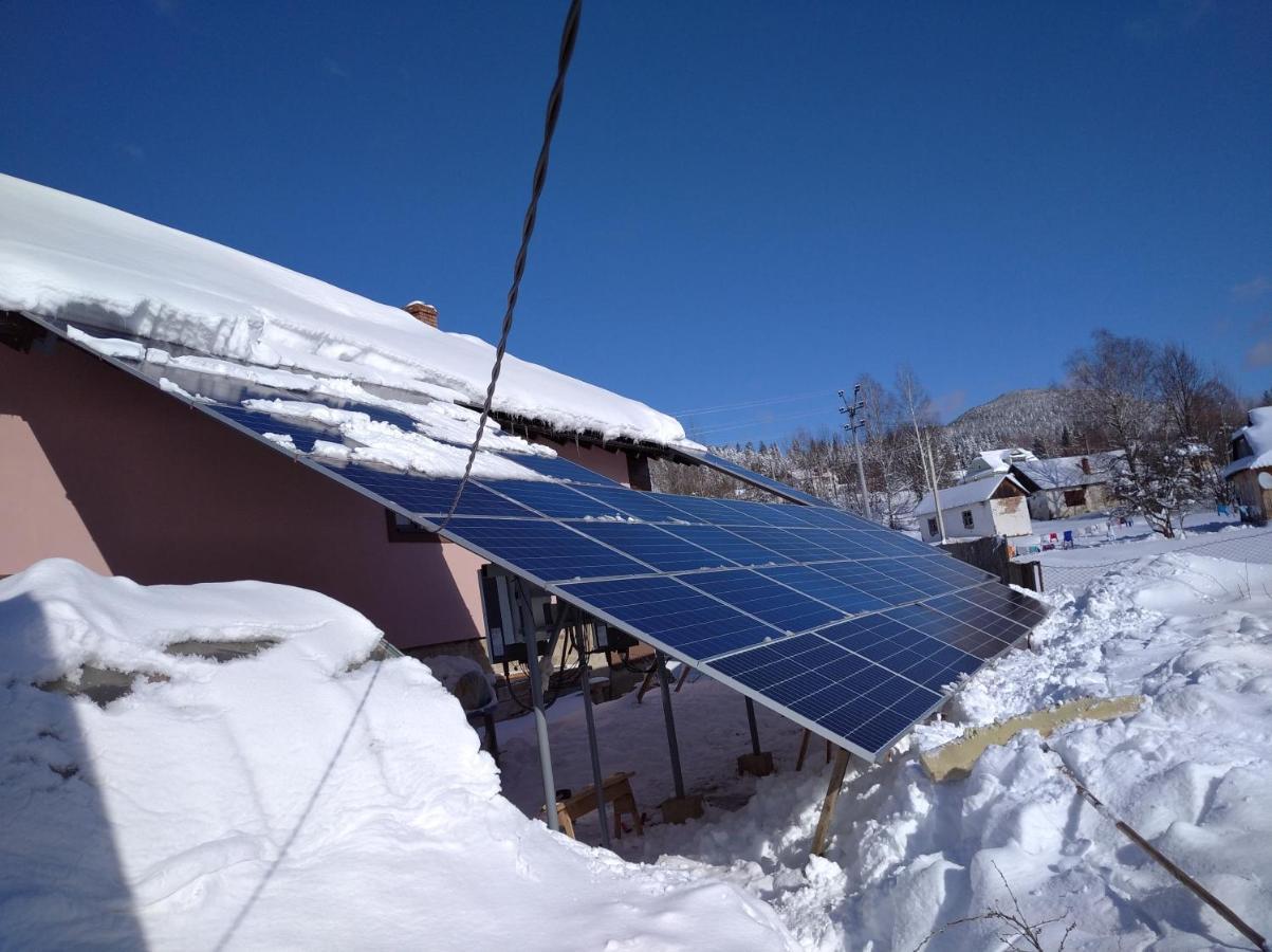 Комфортні Номери Mykulychyn Esterno foto